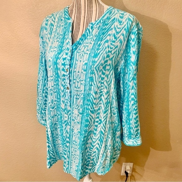 Grand & Greene Tunic Top Large Teal White 3/4 Length Sleeves 1/4 Button-Up Rayon - Picture 7 of 15